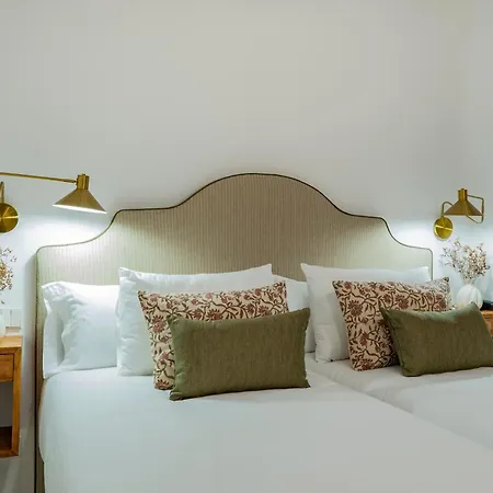 Hotel Boutique Petit París