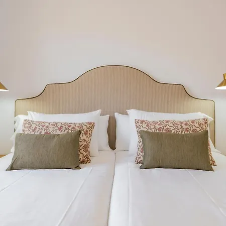 Hotel Boutique Petit París