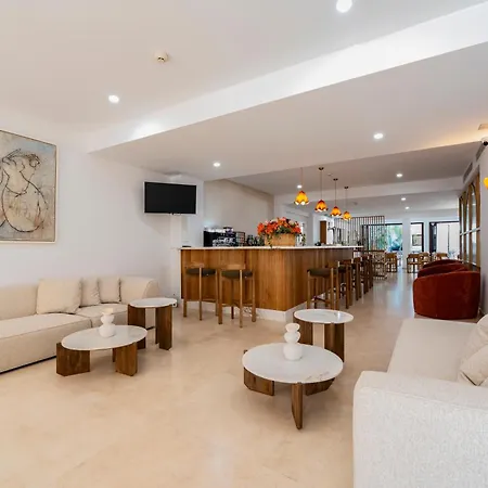 Boutique Petit París Hotel Puerto Pollensa